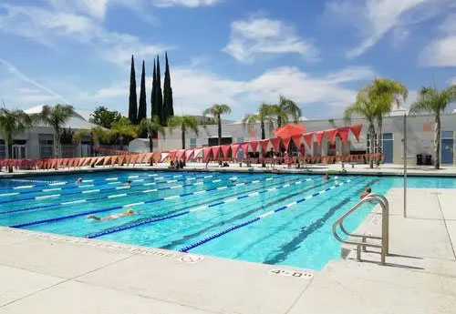 酒店游泳池节能维护方案